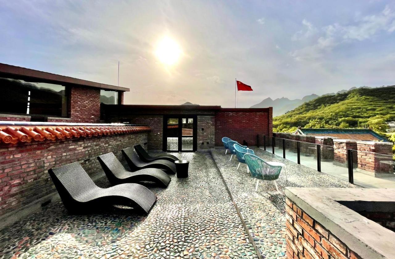 Brickyard Retreat At Mutianyu Great Wall Adjoin To Mutianyu Great Wall - Room With The View Of Great Wall - Free Chinese Massage Experience - Vehicle Shuttle Service - International Catering - Spa& Nail Beauty Facilities Huairou Exterior foto