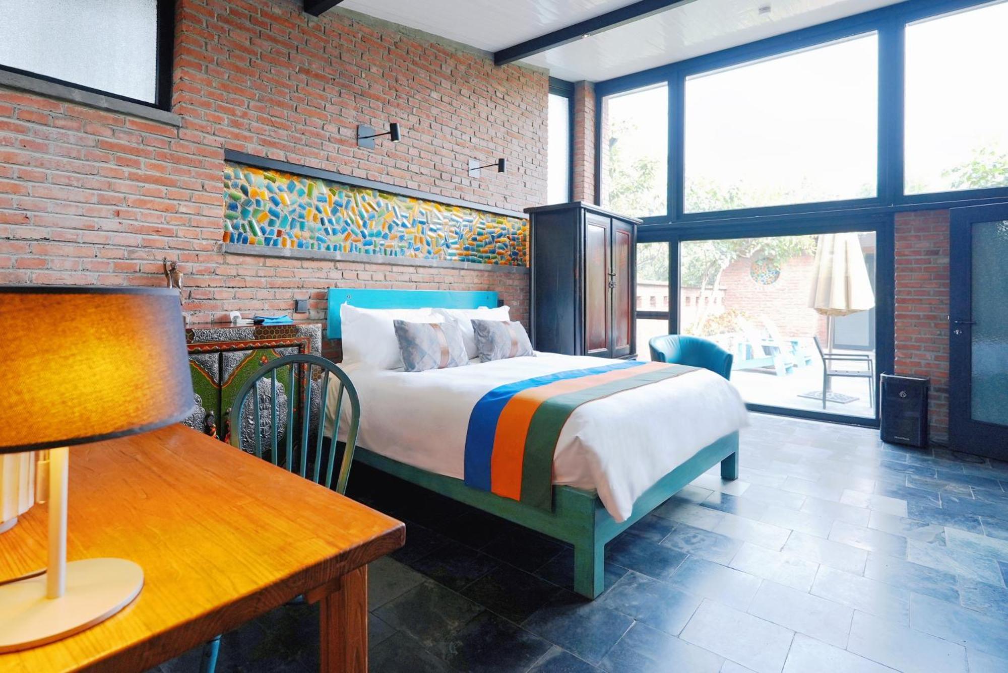 Brickyard Retreat At Mutianyu Great Wall Adjoin To Mutianyu Great Wall - Room With The View Of Great Wall - Free Chinese Massage Experience - Vehicle Shuttle Service - International Catering - Spa& Nail Beauty Facilities Huairou Exterior foto